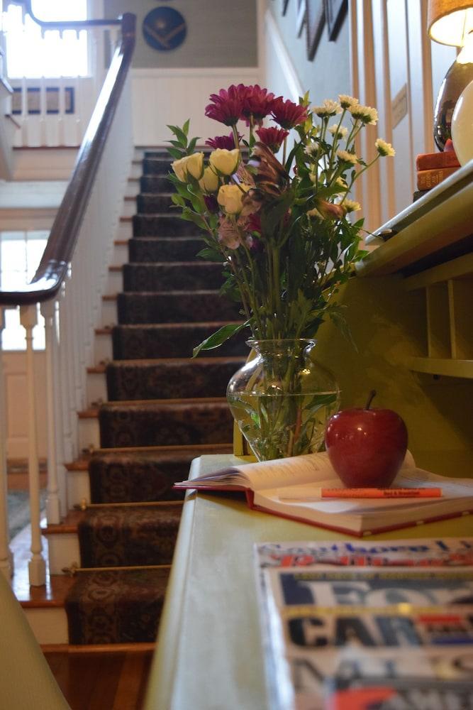 Bed and Breakfast The Applewood Manor Ешвілл Екстер'єр фото